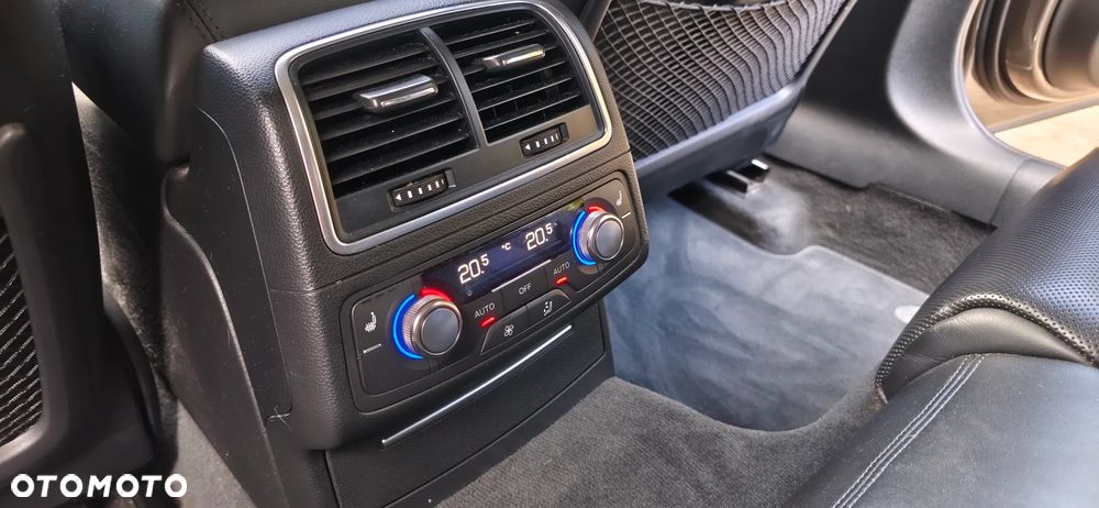 Audi A6 Avant 3.0 TDI DPF quattro tiptronic - 11