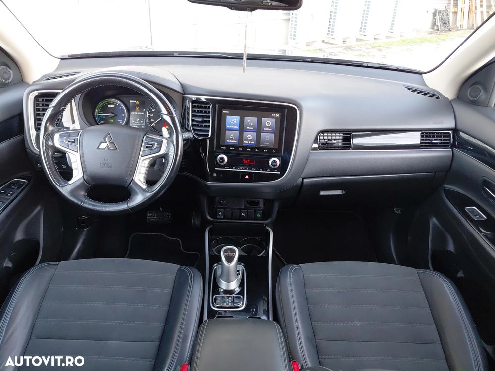 Mitsubishi Outlander 2.4 4WD Spirit - 10