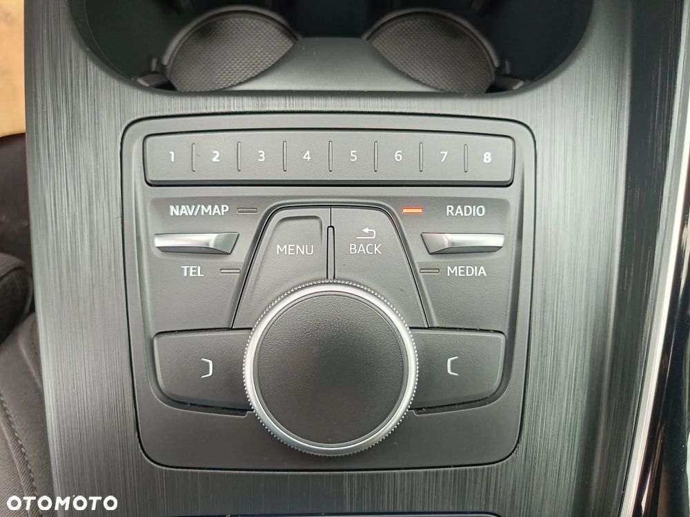 Audi A4 Avant 40 TDI S tronic S line - 30