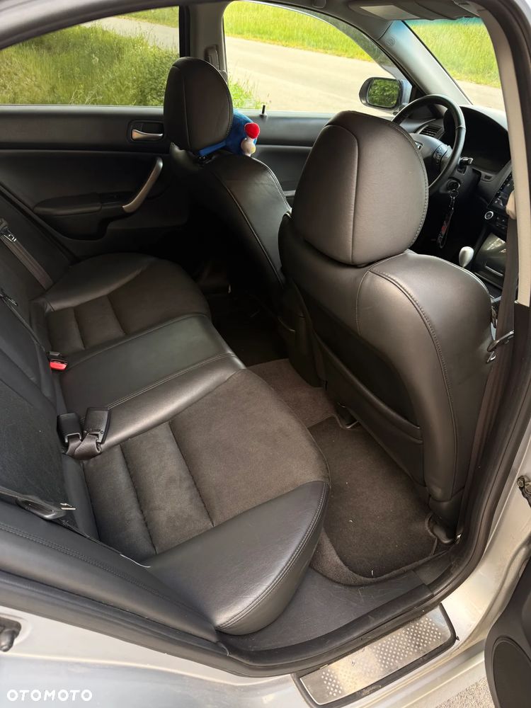 Honda Accord 2.4 i Type S - 18