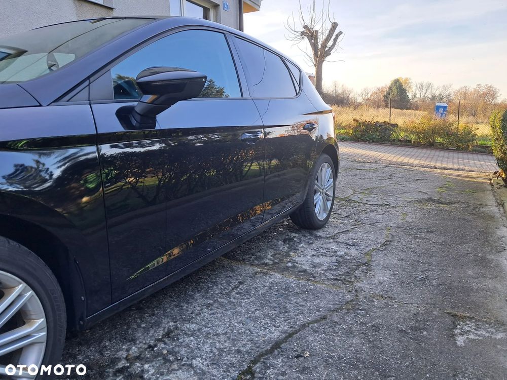 Seat Leon ver-1-2-tsi-full-led-s-s - 8