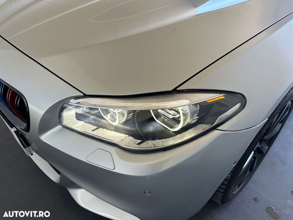 BMW Seria 5 520d xDrive AT - 12