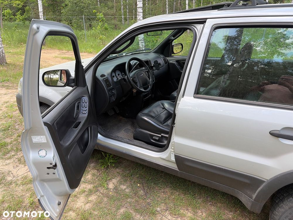 Ford Maverick 3.0 V6 Limited - 3