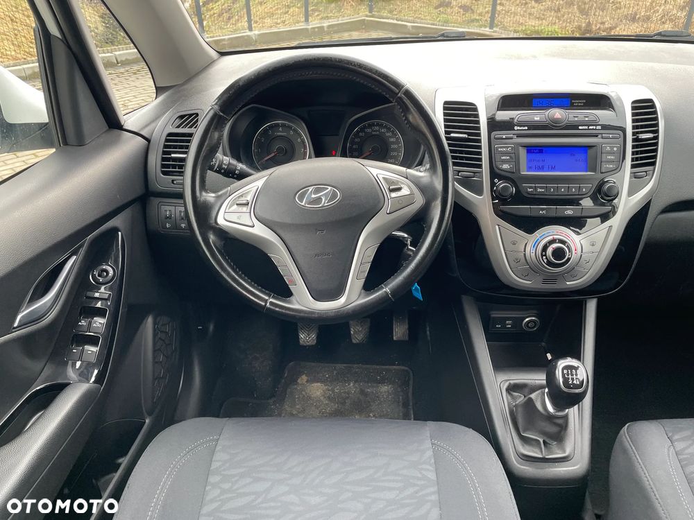 Hyundai ix20 1.4 blue Comfort - 11