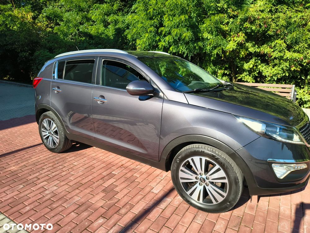 Kia Sportage 1.7 CRDI 2WD ISG Dream-Team Edition - 11