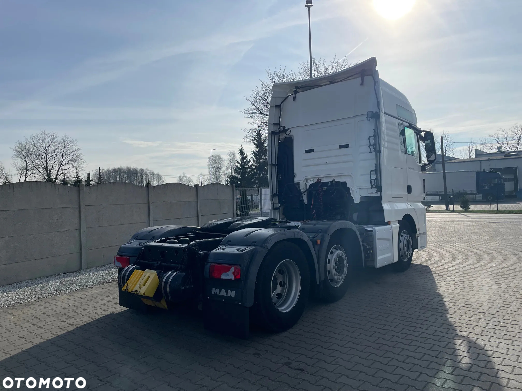 MAN TGX XXL 26.440 PUSCHER /  3 OSIE / 6x2 - 6