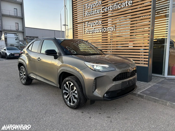 Toyota Yaris Cross 1.5 VVT-i HSD 4x4 Dynamic