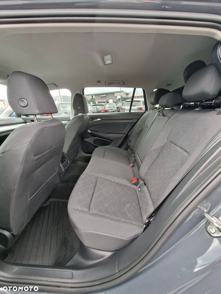 Volkswagen Golf - 13