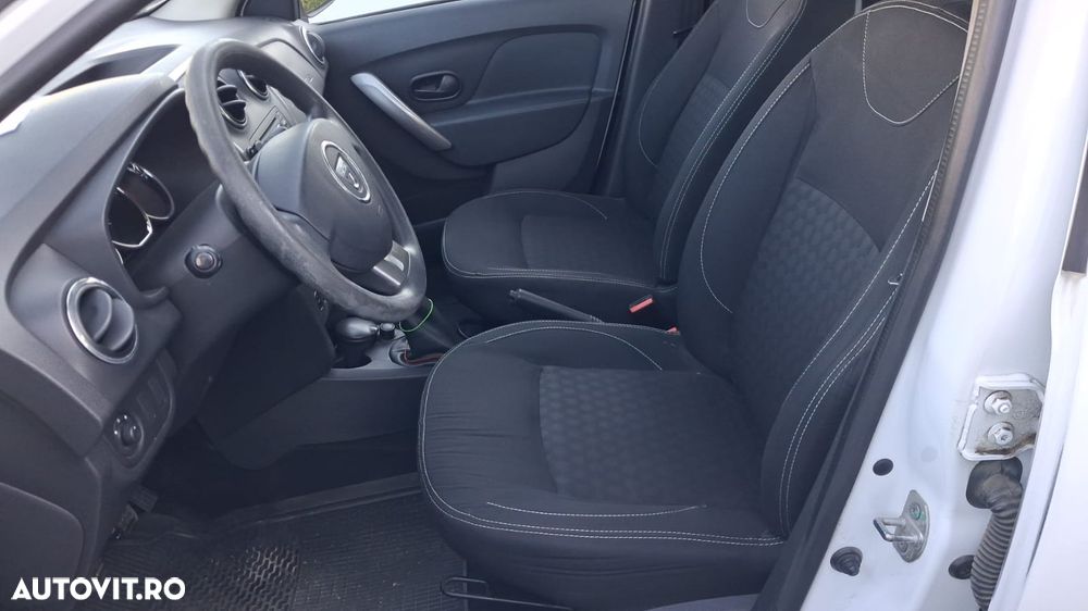 Dacia Logan 1.2 Ambiance - 17