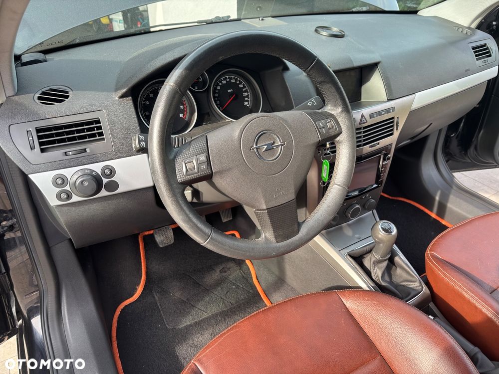 Opel Astra - 20
