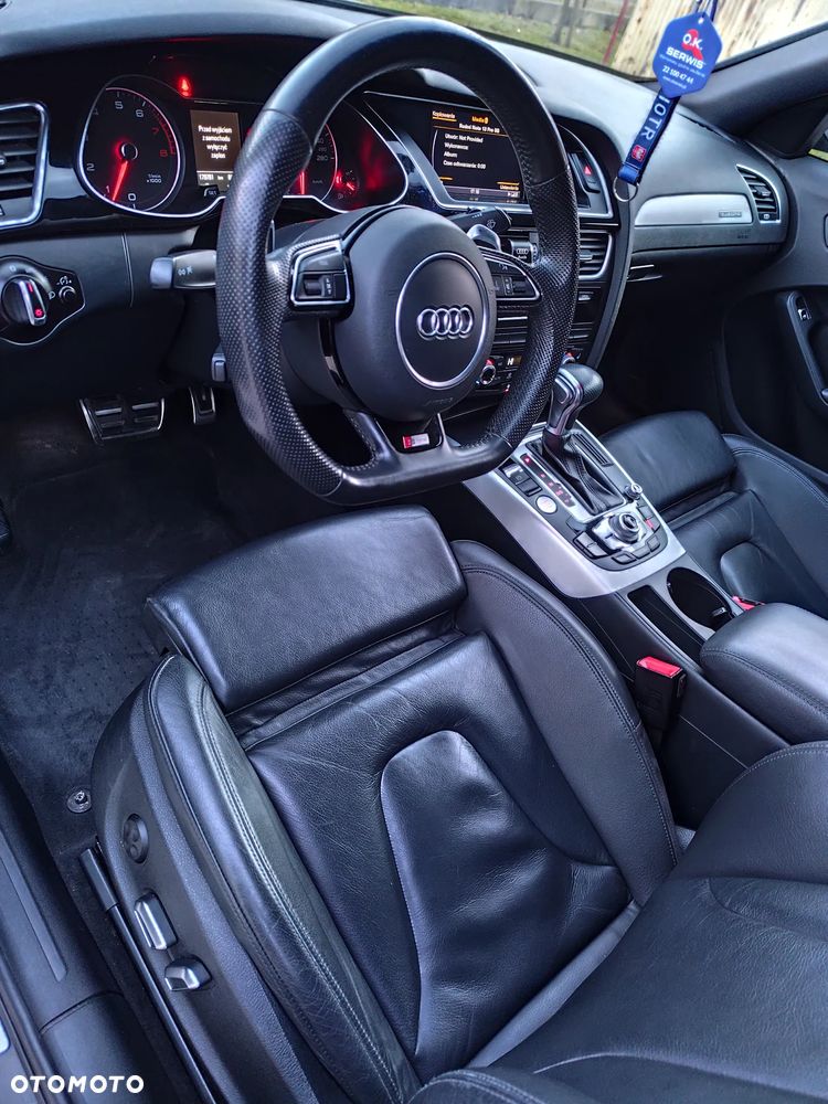 Audi A4 Limousine - 9