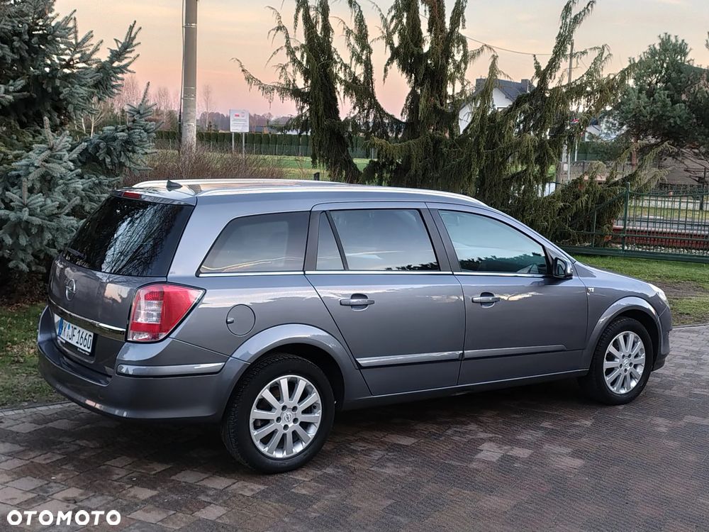 Opel Astra 1.6 Easytronic NAVI - 27