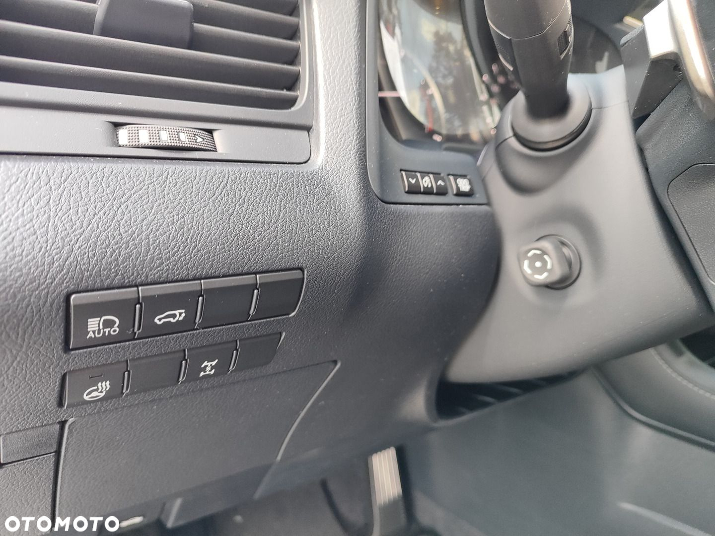 Lexus RX 300 Business Edition - 28