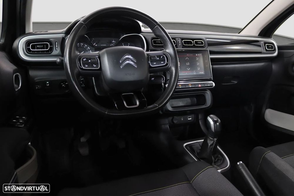 Citroën C3 1.2 PureTech Shine - 4