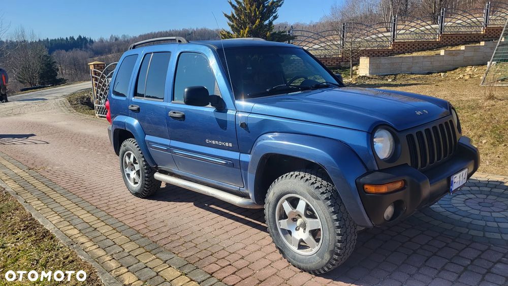Jeep Cherokee - 1