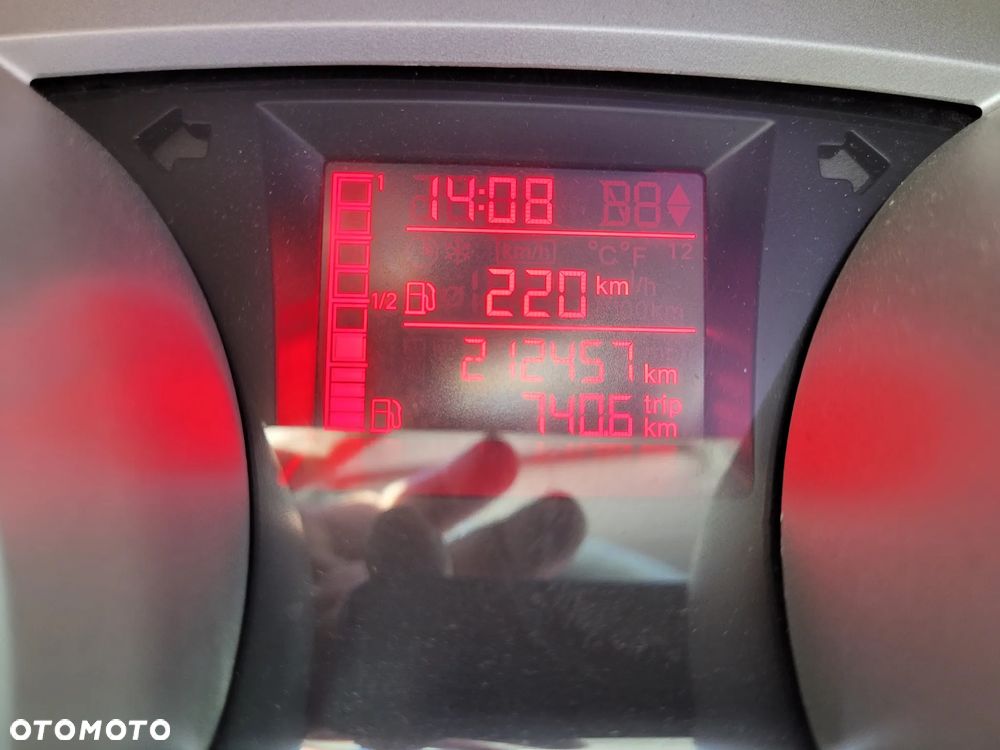 Seat Ibiza 1.2 TSI (Ecomotive) Start & Stop Style - 8