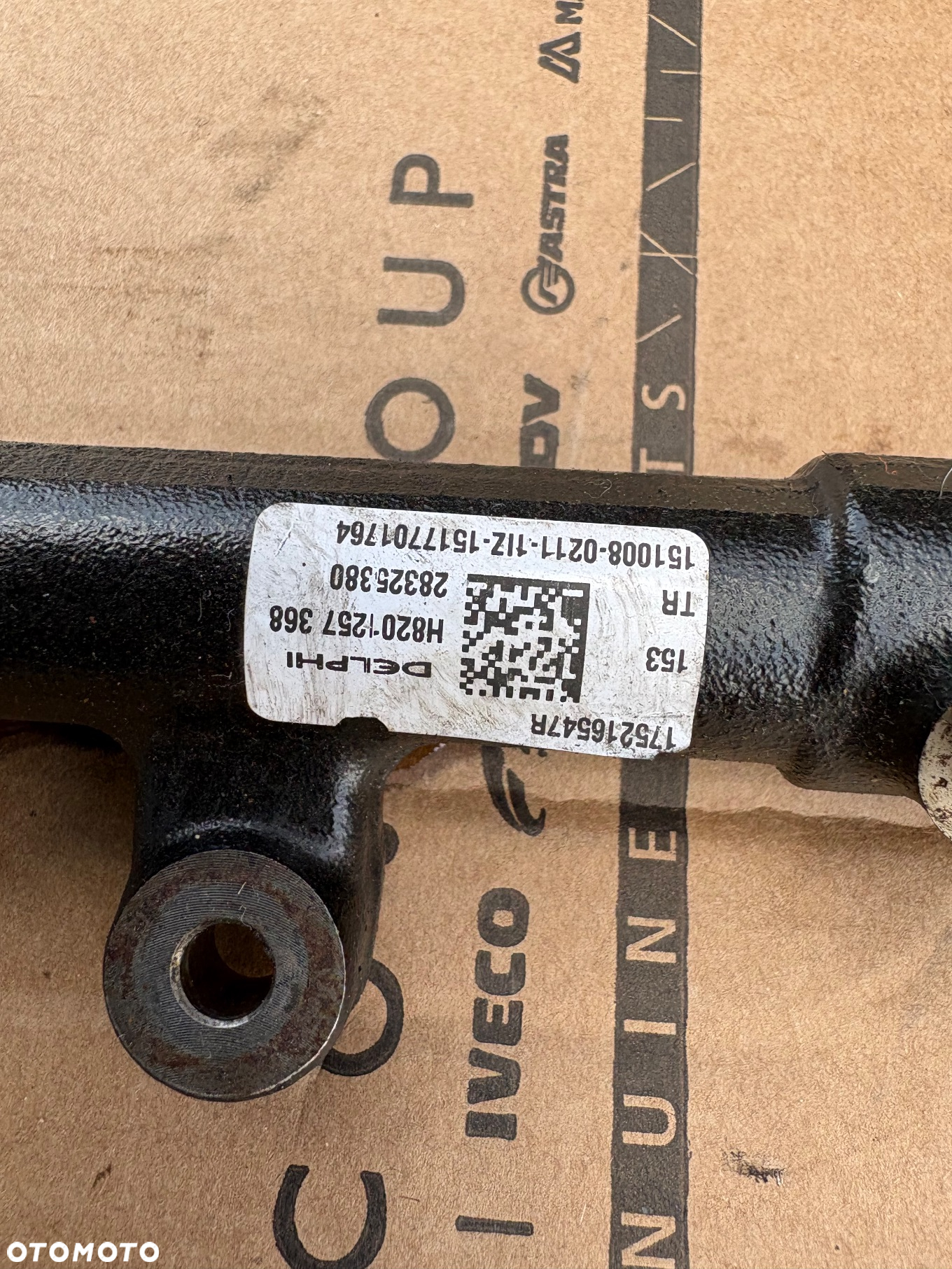 Listwa wtryskowa Renault master 2.3 175216547r - 2