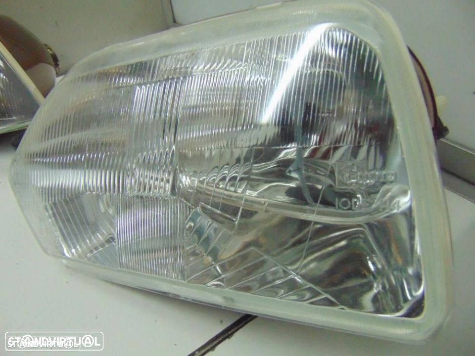 Honda Acord 1984 farol - 9