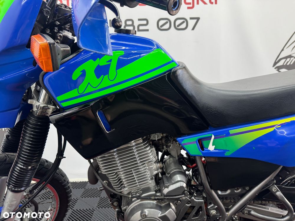 Yamaha XT - 13