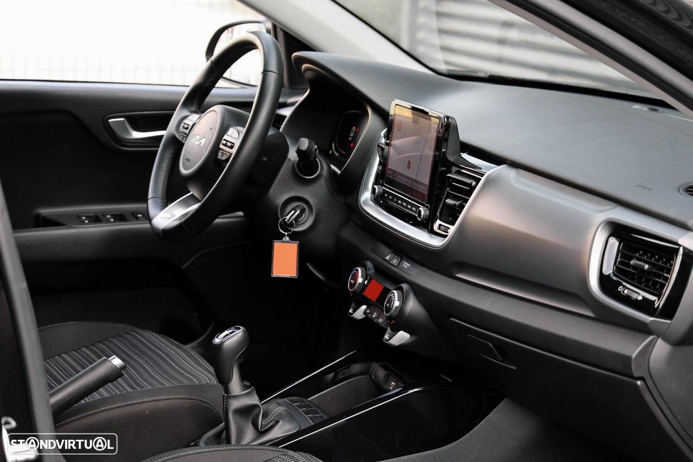 Kia Stonic 1.0 T-GDI Drive - 17