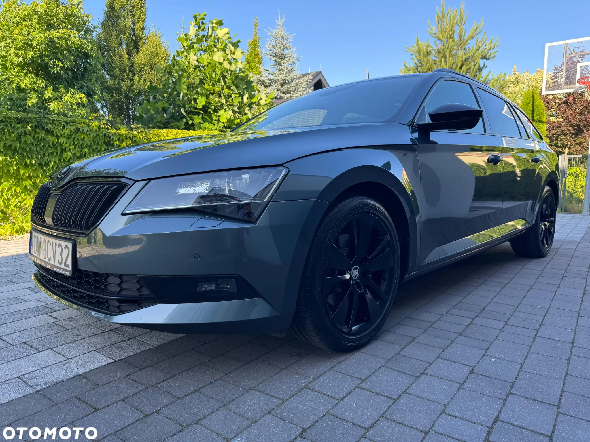 Skoda Superb 2.0 TDI 4x4 Sportline DSG - 2