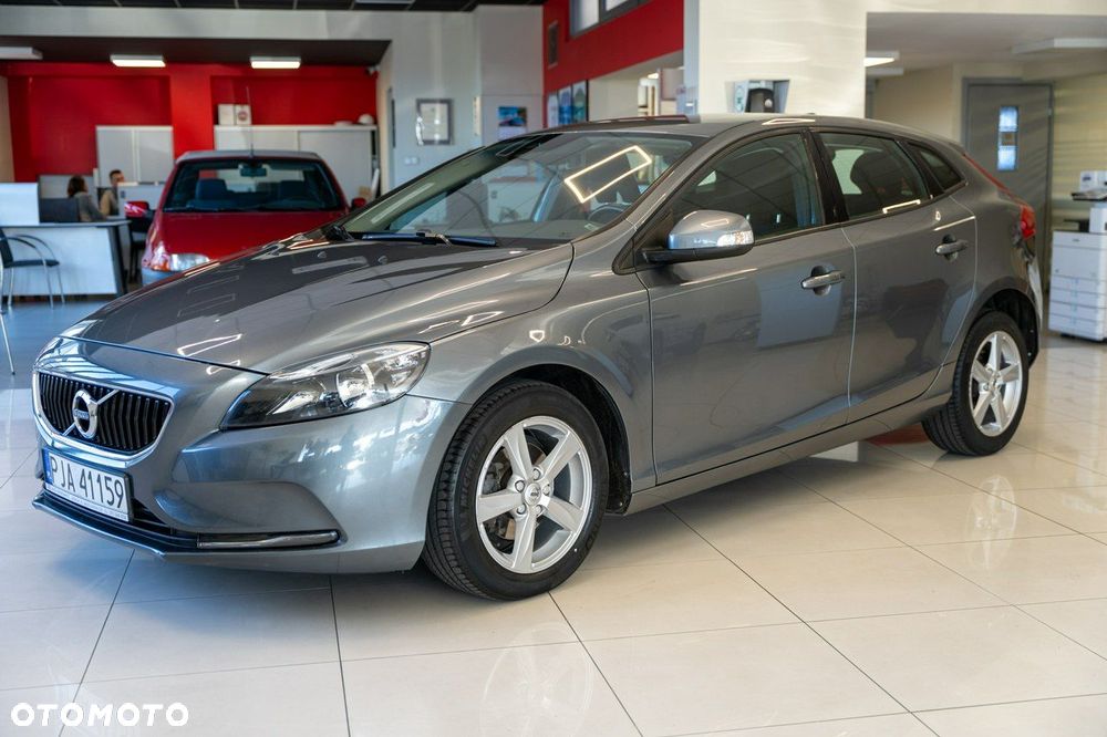 Volvo V40 - 1