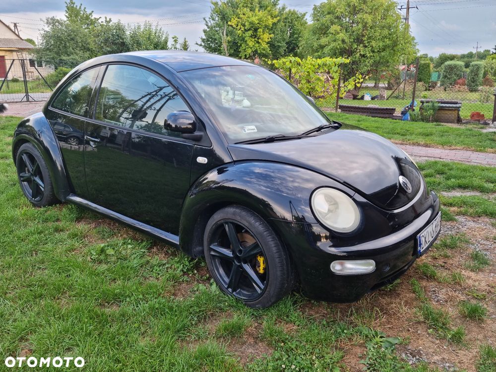 Volkswagen New Beetle - 2
