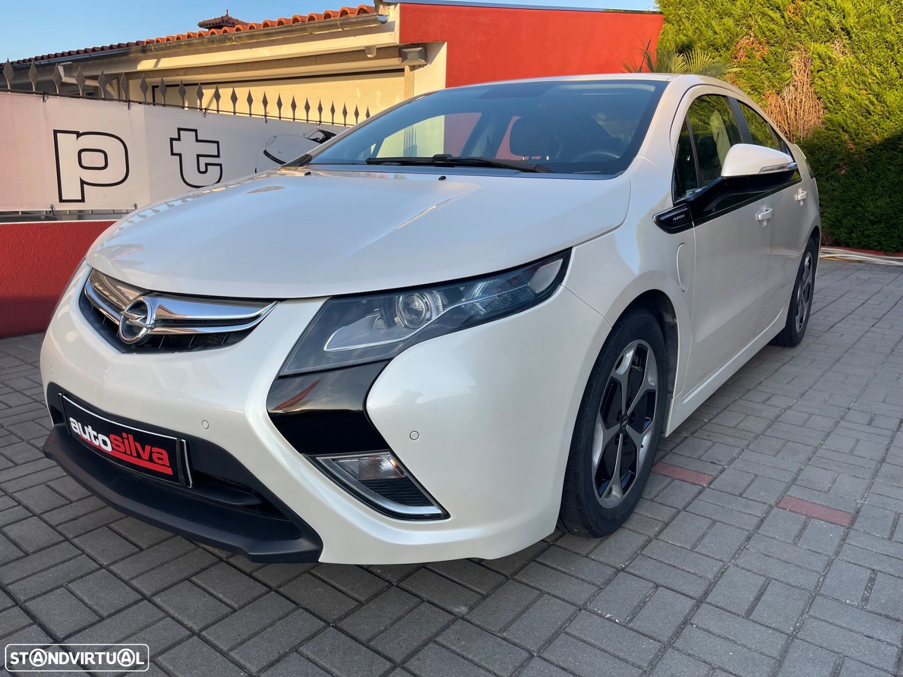 Opel Ampera-e - 1