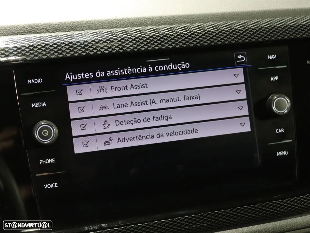 VW Taigo 1.0 TSI Urban DSG - 27