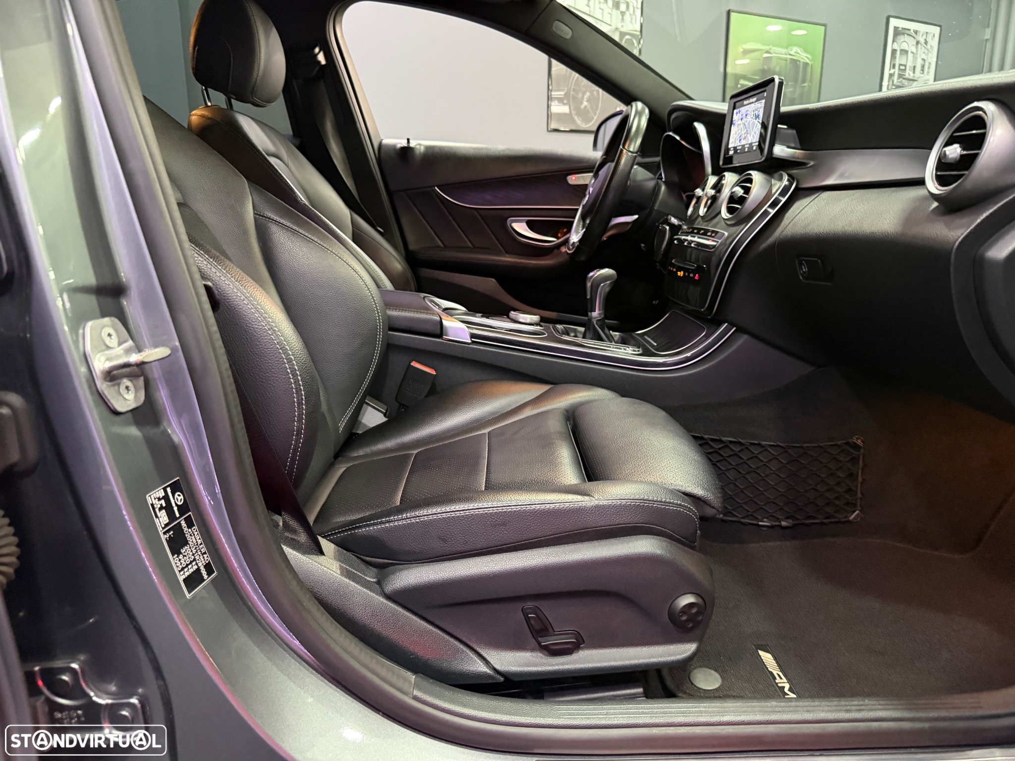 Mercedes-Benz C 180 d AMG Line - 33