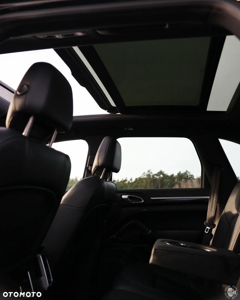 Porsche Cayenne - 37