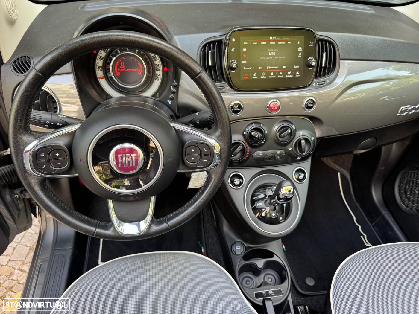 Fiat 500C 1.2 Lounge Dualogic - 24