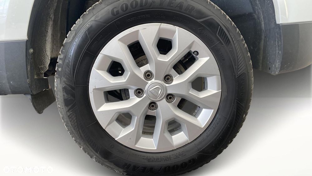 Dacia Duster 1.5 Blue dCi Comfort 4WD - 14