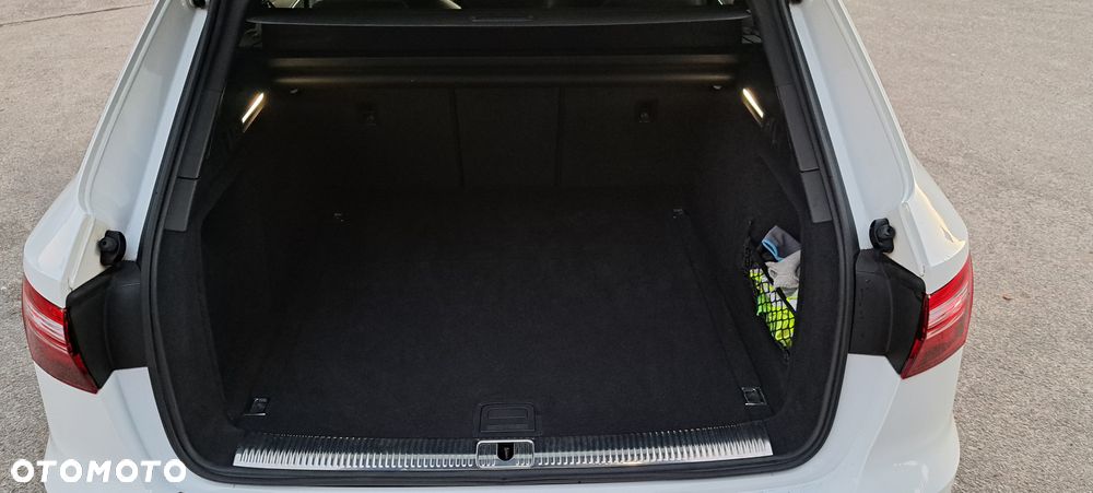 Audi A4 Avant 35 TDI S tronic - 8