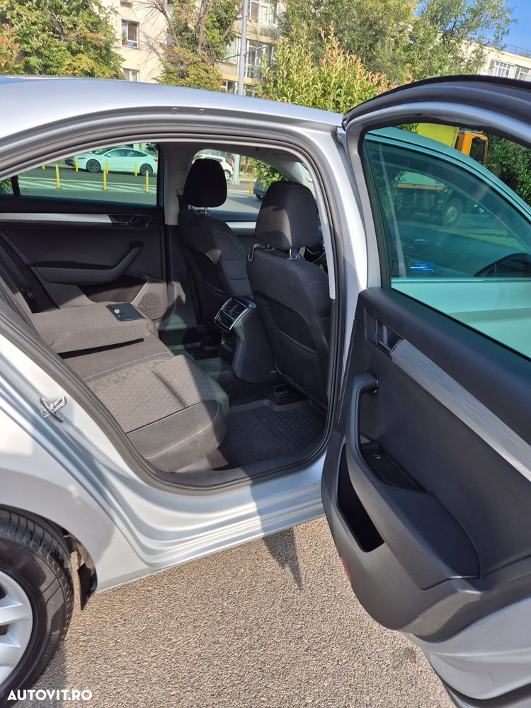 Skoda Superb 1.5 TSI DSG Ambition - 12
