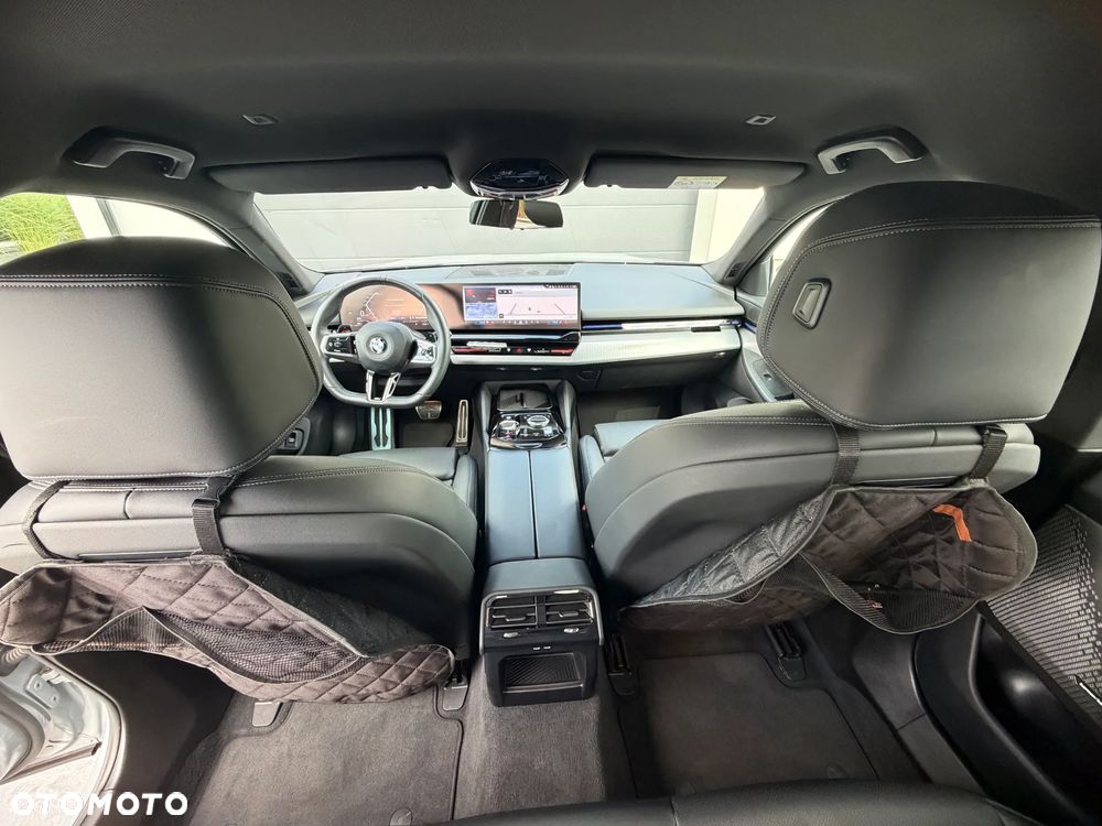 BMW Seria 5 520d mHEV - 22