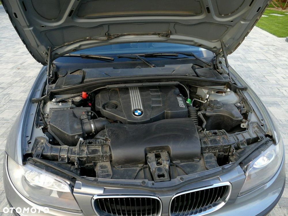 BMW Seria 1 118d Sport Line - 36