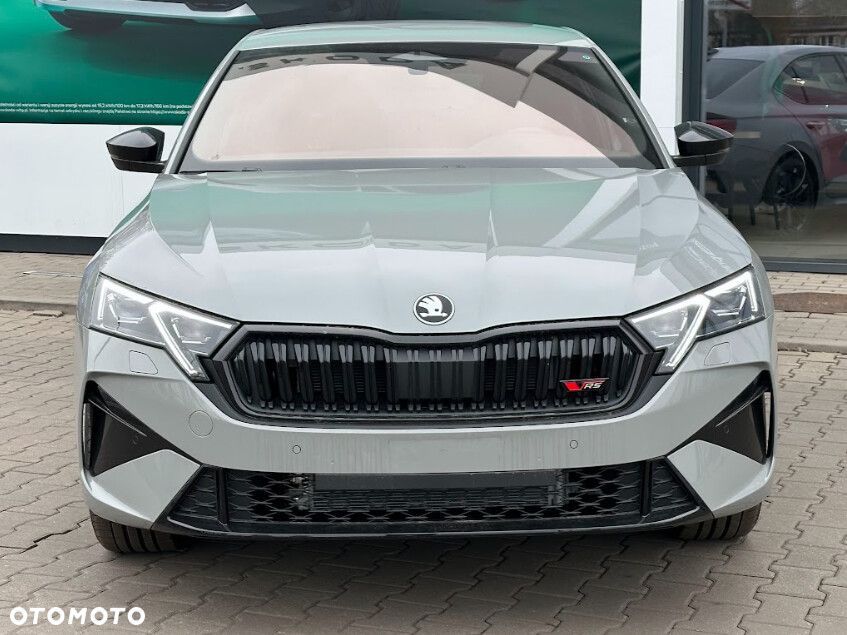 Skoda Octavia 2.0 TSI RS DSG - 8