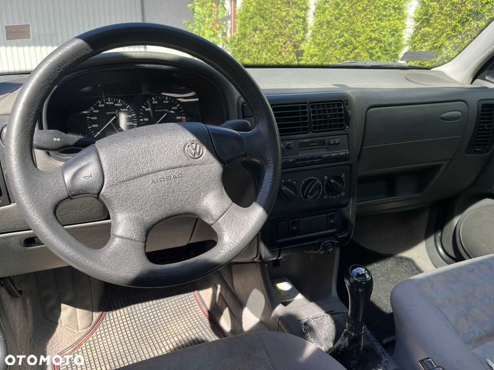 Volkswagen Polo - 7