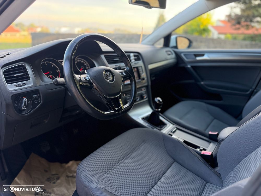 VW Golf 1.6 TDi BlueMotion Comfortline - 15