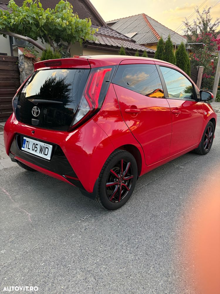 Toyota Aygo 1.0 VVY-I 5 usi X-play - 8