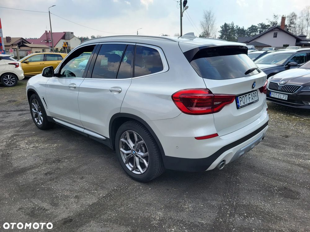 BMW X3 xDrive25d xLine - 4
