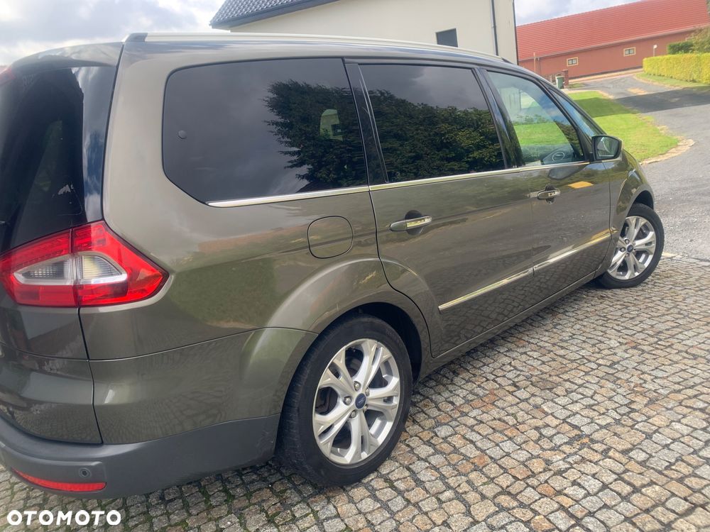 Ford Galaxy 2011 photo 5