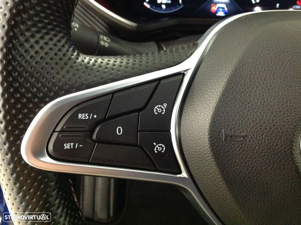 Renault Clio 1.0 TCe RS Line - 39