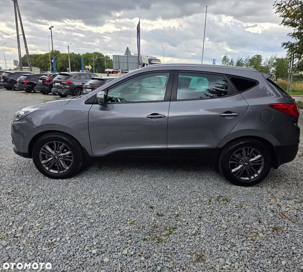 Hyundai ix35 2.0 CRDi Premium 4WD - 2