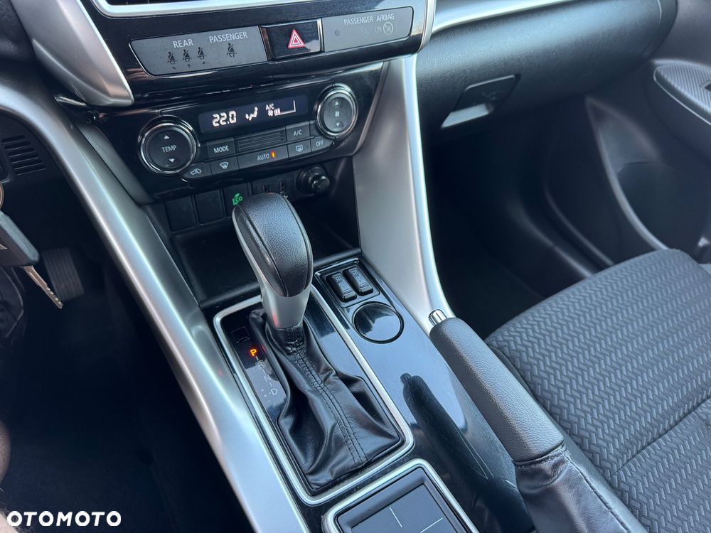 Mitsubishi Eclipse Cross 1.5 T-MIVEC 2WD CVT Diamant - 34