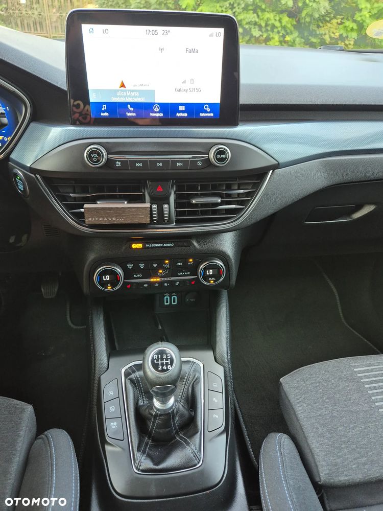 Ford Focus 1.6 TDCi Titanium - 38