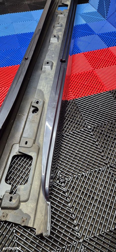 Prag dreapta M bmw seria 5 f10 f11 cod culoare A90 2012 - 4