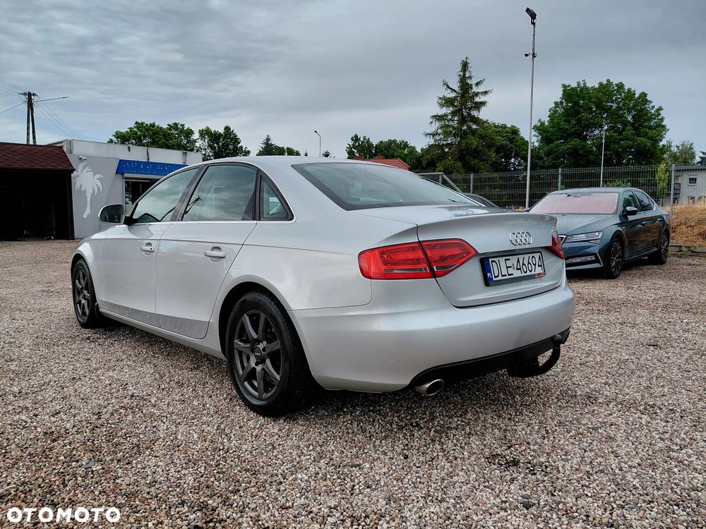 Audi A4 Limousine 3.0 TDI DPF quattro Ambiente - 3