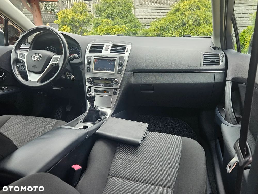 Toyota Avensis Touring Sports 1.8 Edition S+ - 15